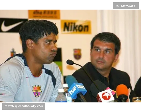 巴萨主席拉波尔塔即战与导师双保险策略留莱万商业考量